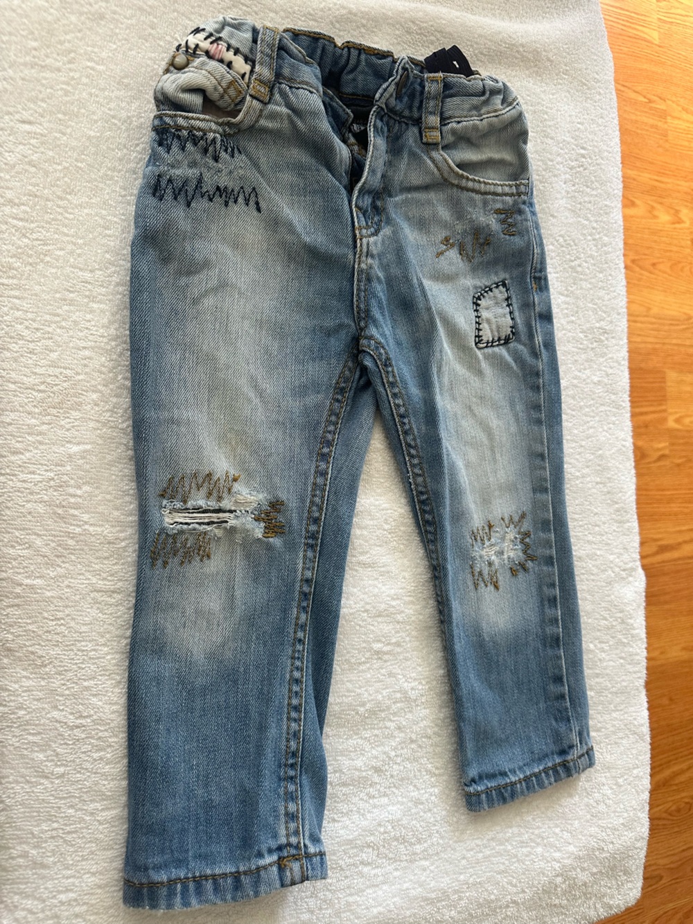 Zara Blue Distressed Kids Jeans with Patch Stitching
